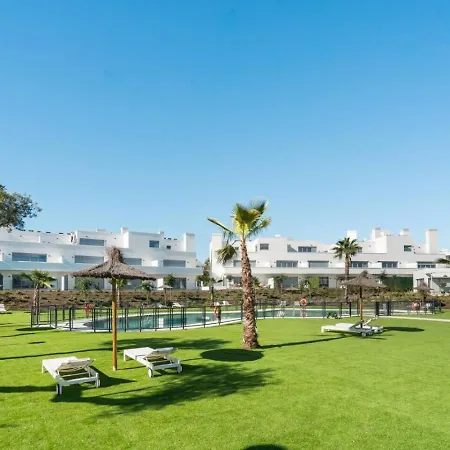 Cancelada 2br Acqua Gardens - Walk To And Pool Estepona