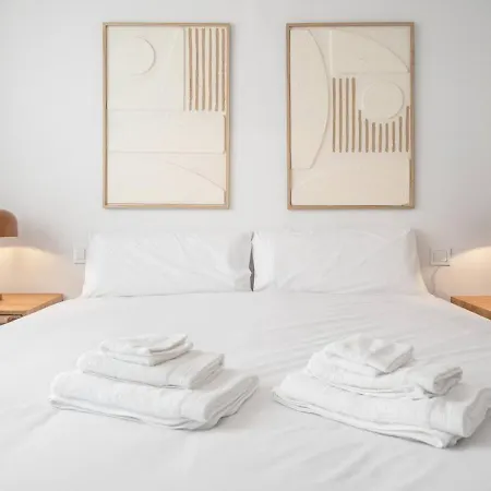 Cancelada 2br Acqua Gardens - Walk To And Pool Apartmán